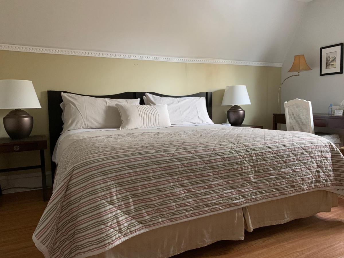 Rideau Inn オタワ エクステリア 写真