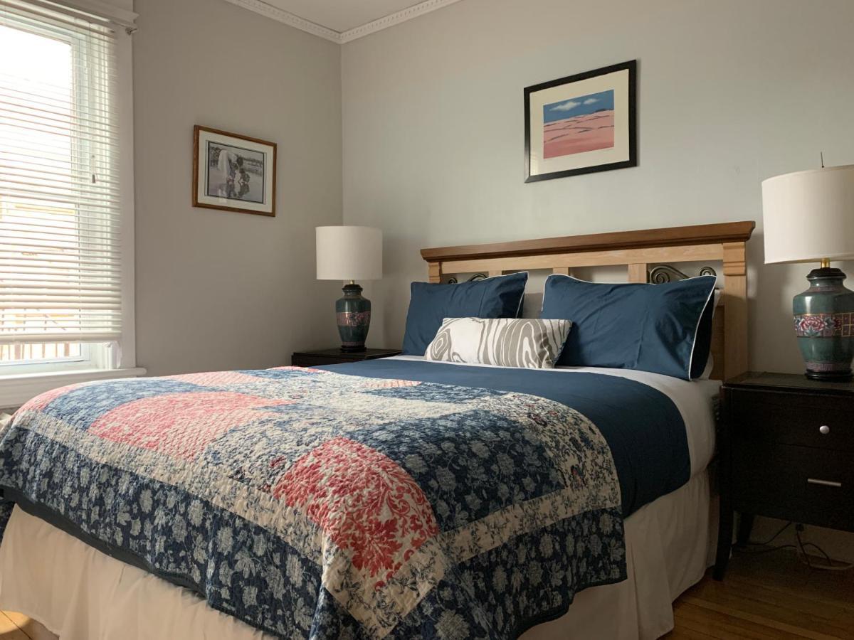 Rideau Inn オタワ エクステリア 写真