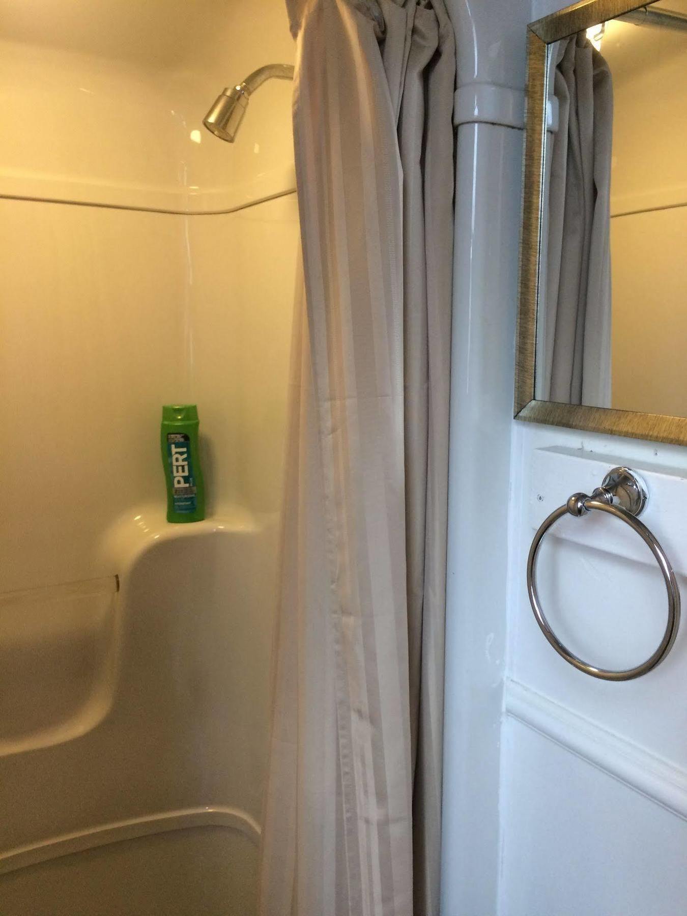 Rideau Inn オタワ エクステリア 写真