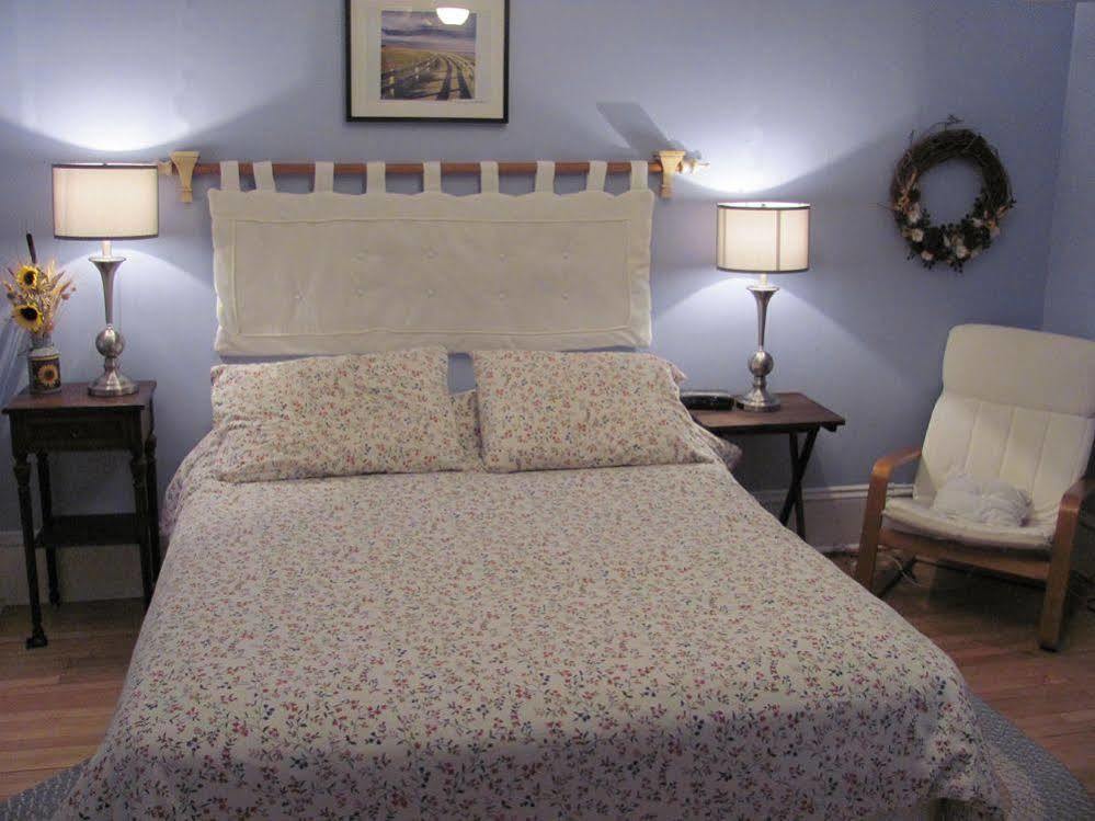 Rideau Inn オタワ エクステリア 写真